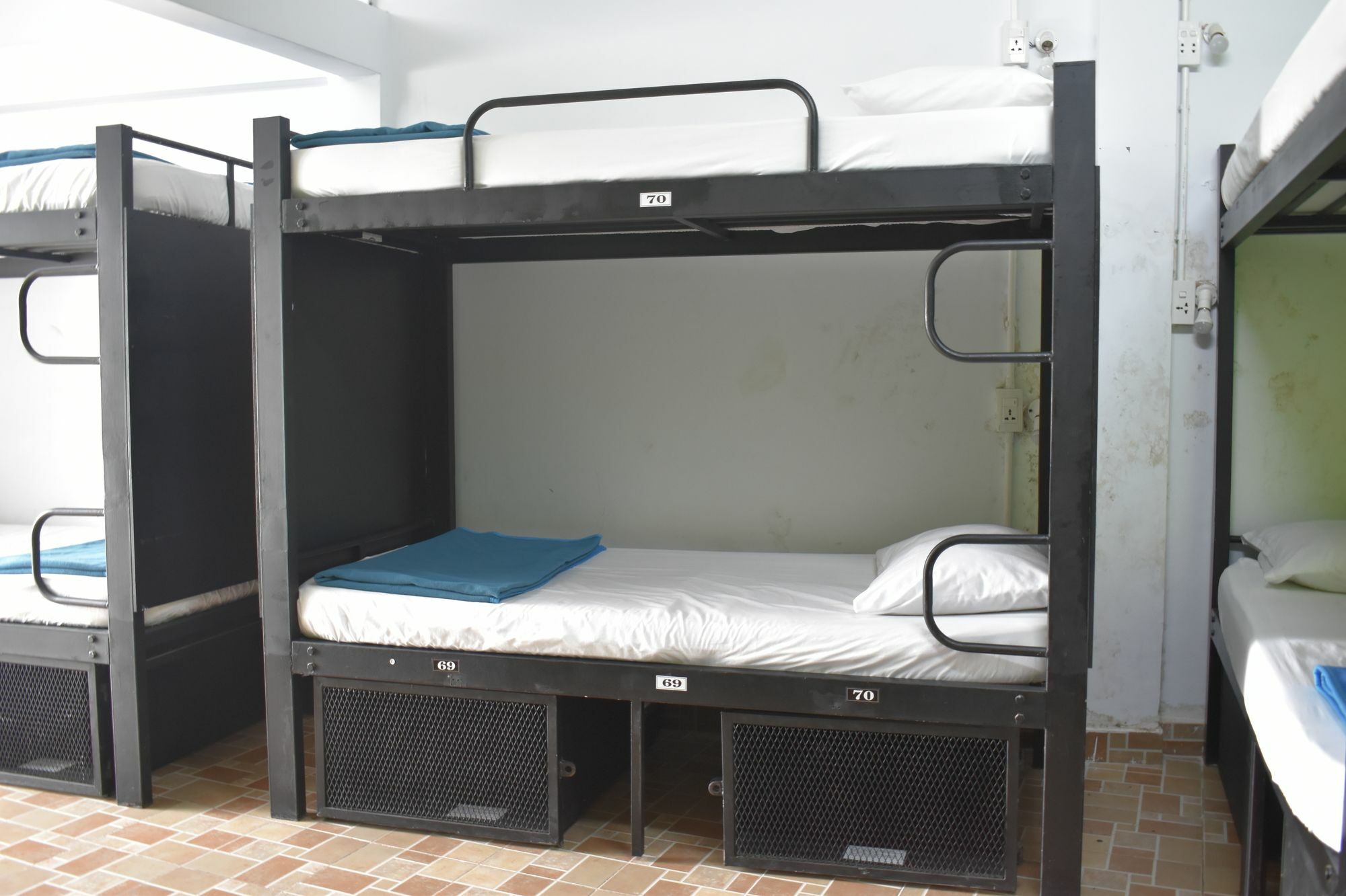 הו צ'י מין סיטי Hangout Hostel Hcm (Adults Only) מראה חיצוני תמונה