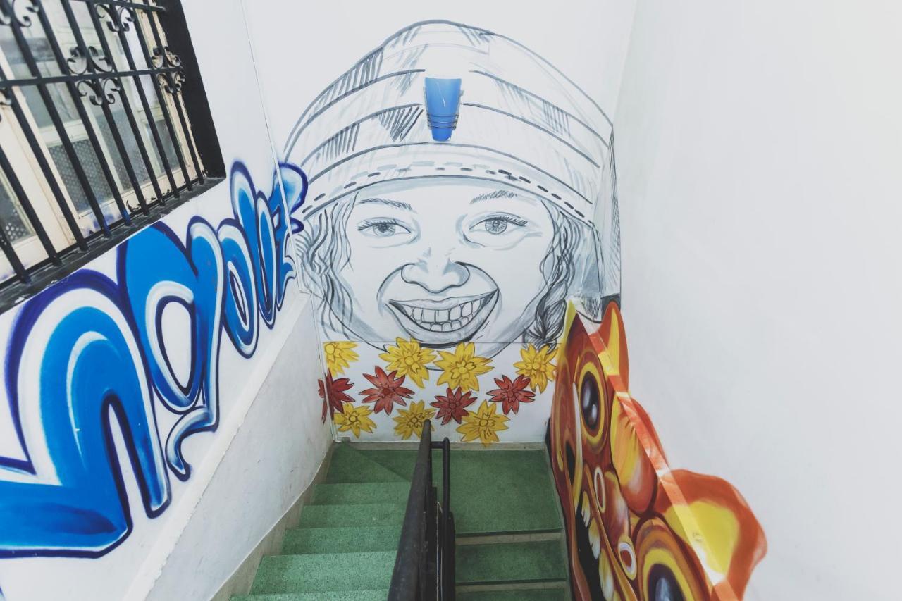 הו צ'י מין סיטי Hangout Hostel Hcm (Adults Only) מראה חיצוני תמונה