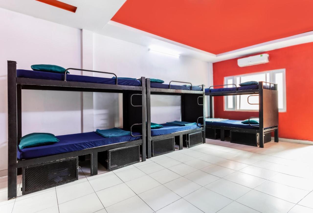 הו צ'י מין סיטי Hangout Hostel Hcm (Adults Only) מראה חיצוני תמונה